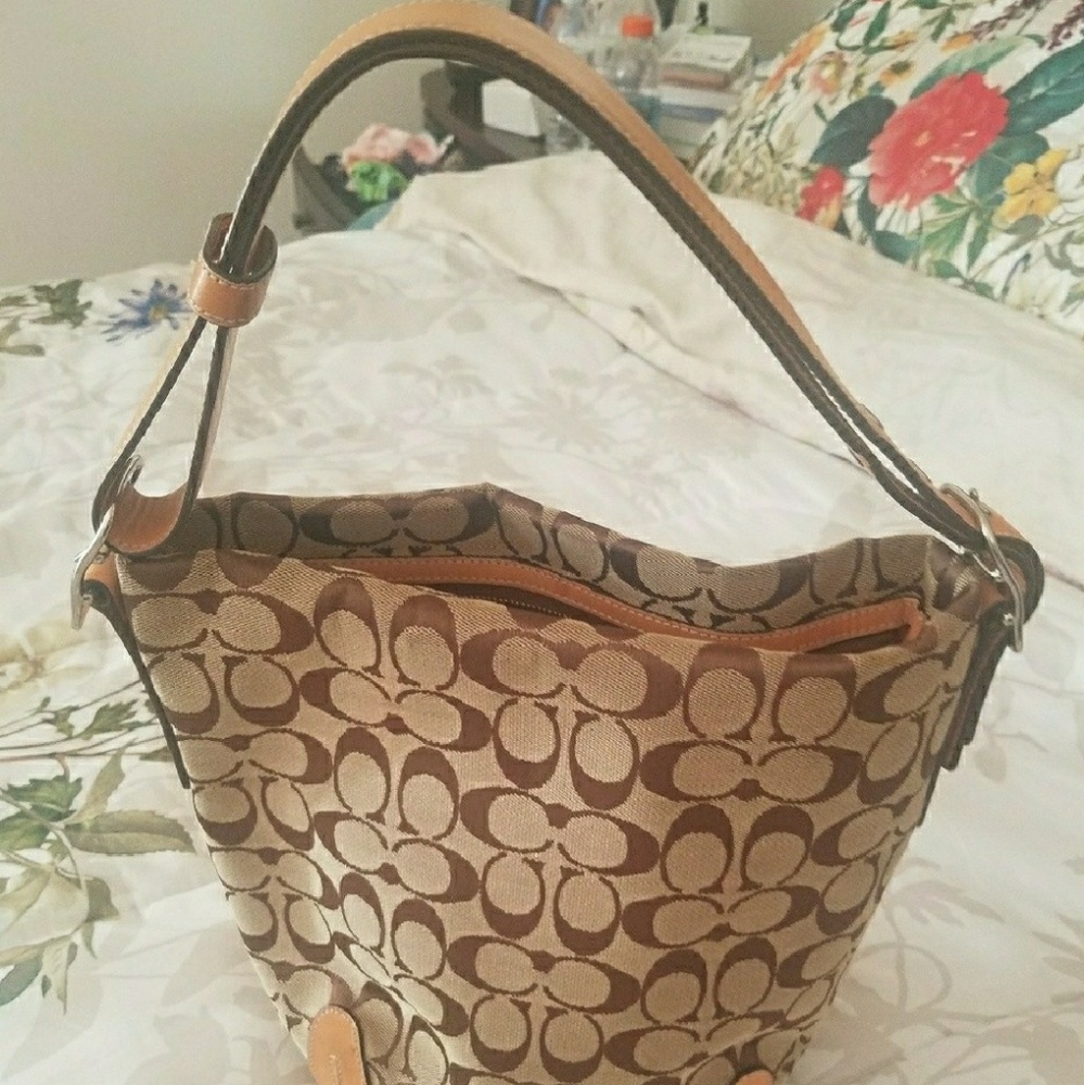 Coach bucket bag